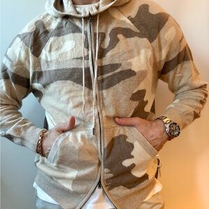 Mongolian Cashmere Camouflage Zip-Up Hoodie